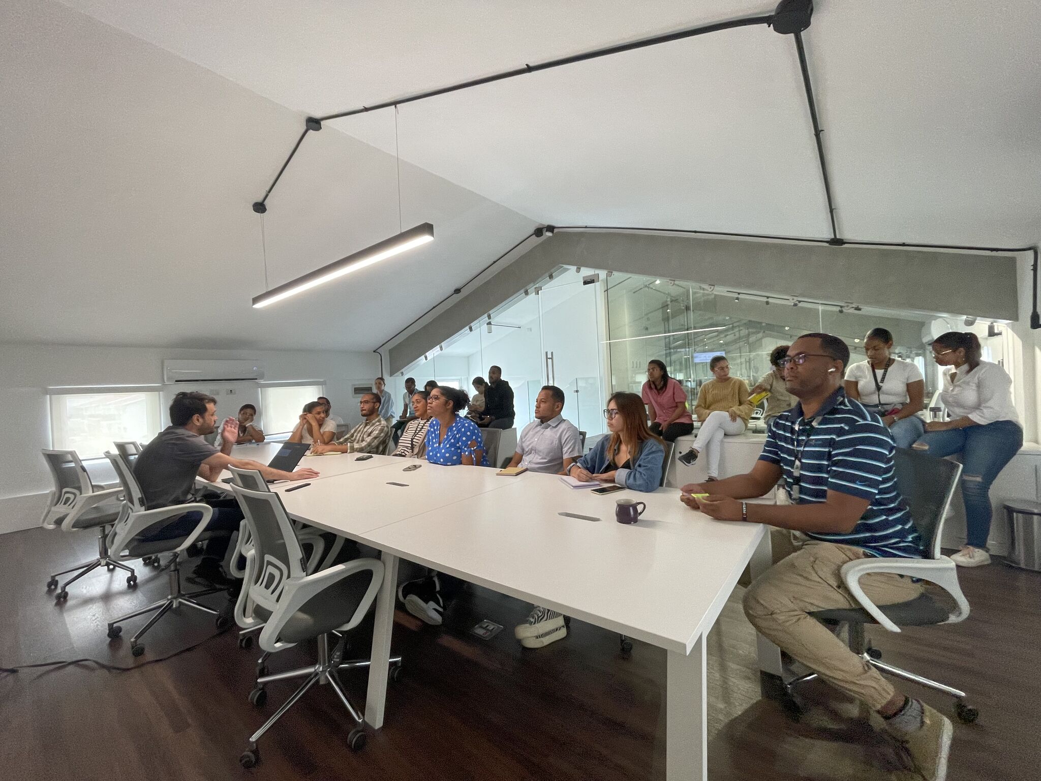 Proyecto Grupo Noval